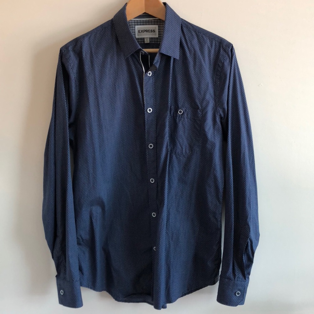 Men’s Express button shirt